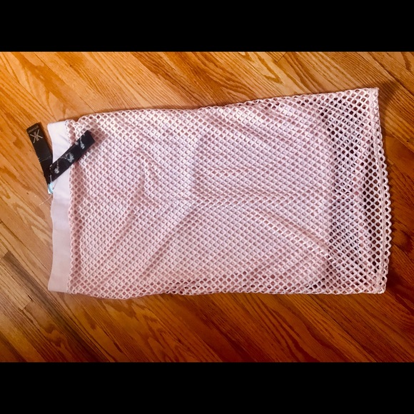 New With Tag - Kadarshian Skirt size L - Picture 2 of 3